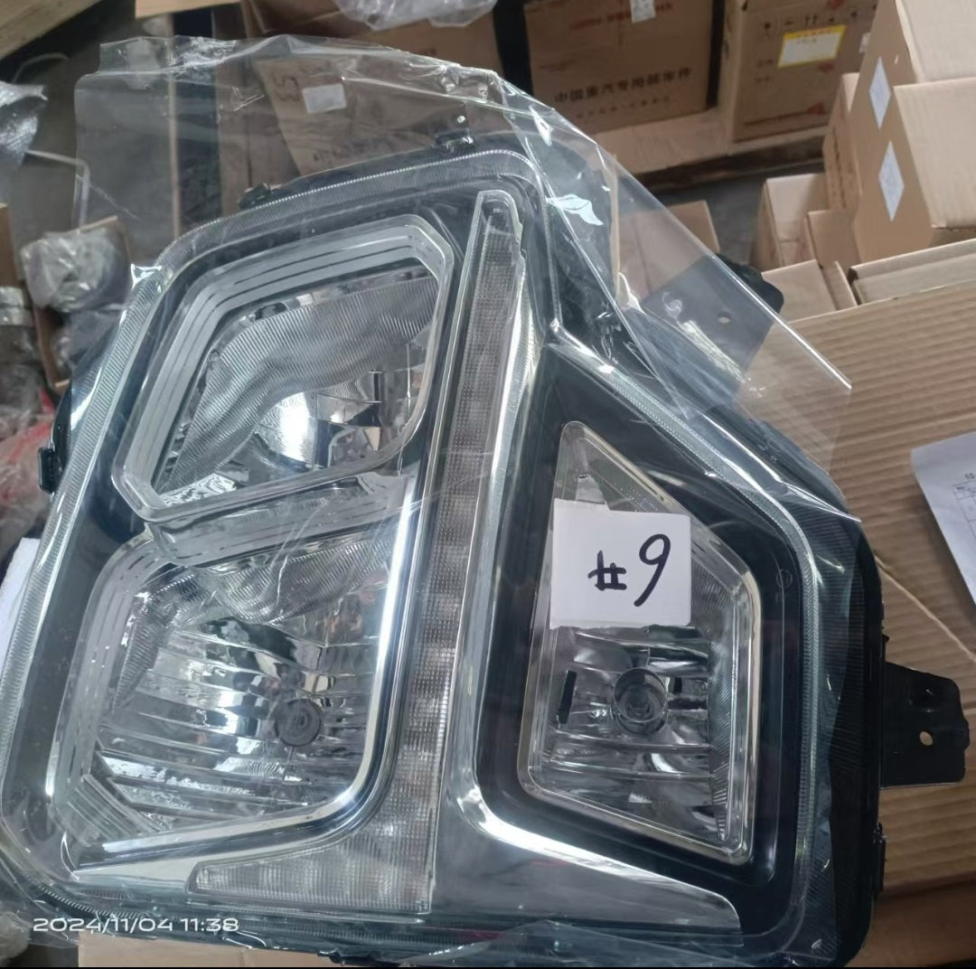 FAW J06 HEAD LIGHT